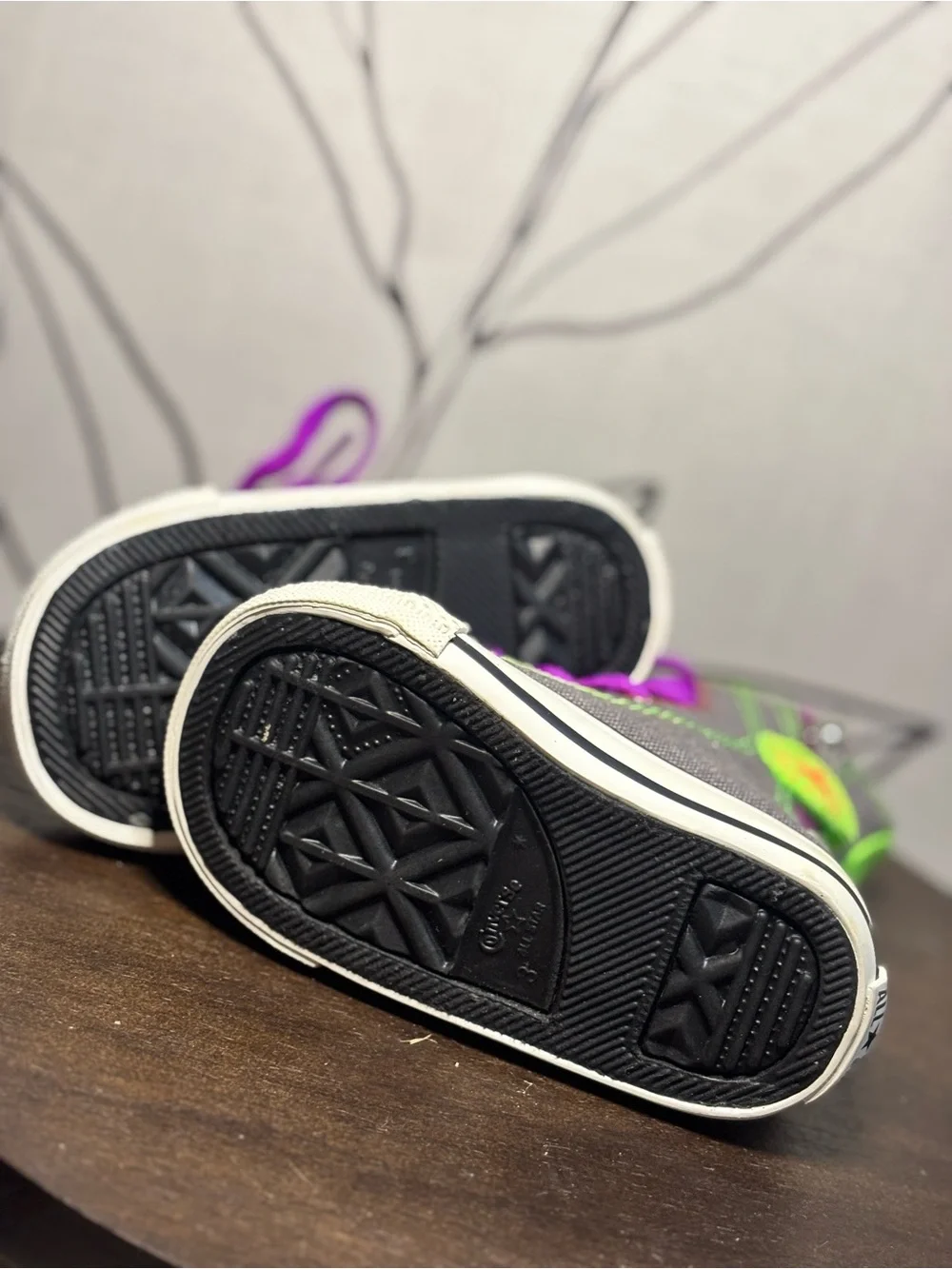Converse Baby High-Top Sneakers NWOT & Zipper for Easy On/Off Size 3